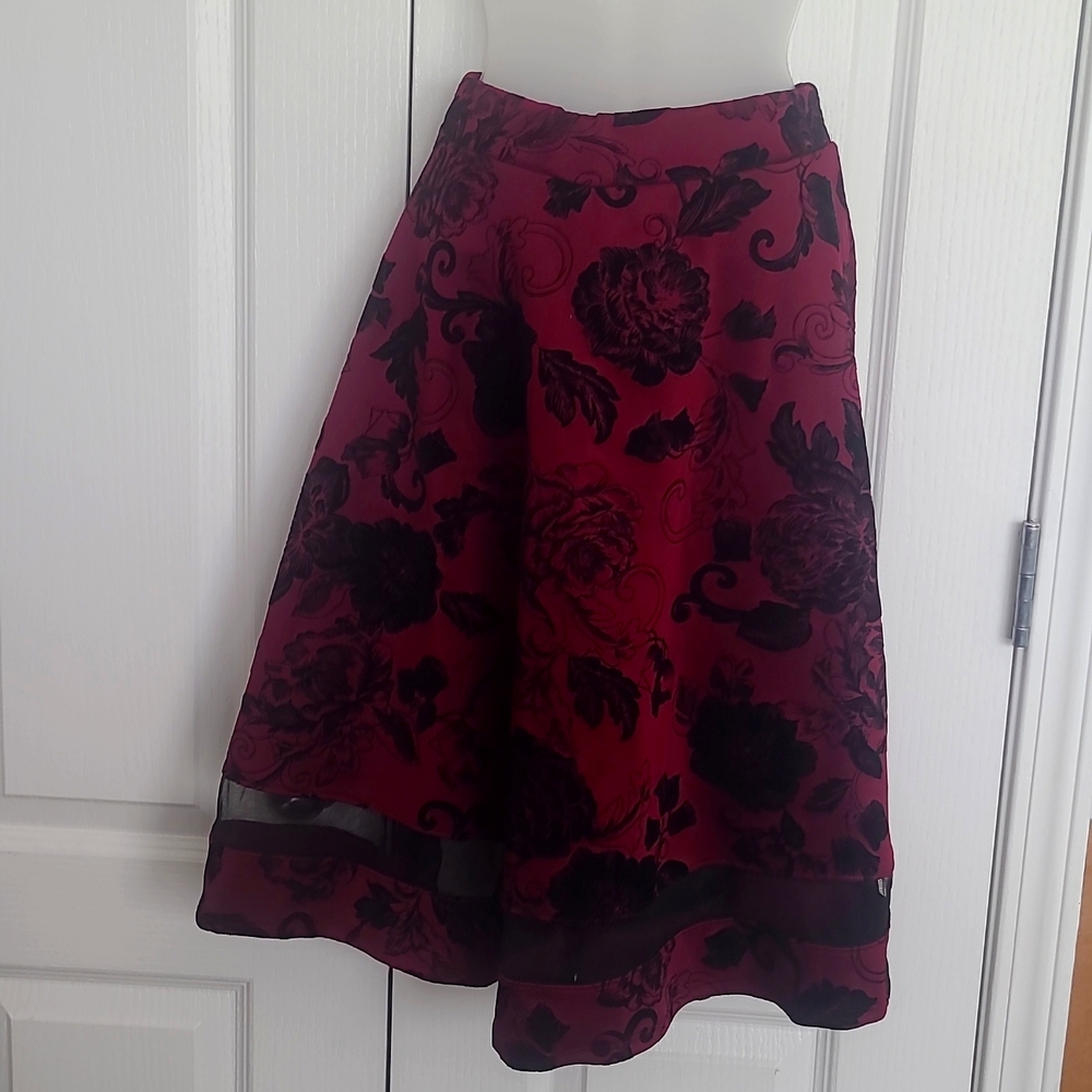 Burgundy and Black Flocked A Line Skirt